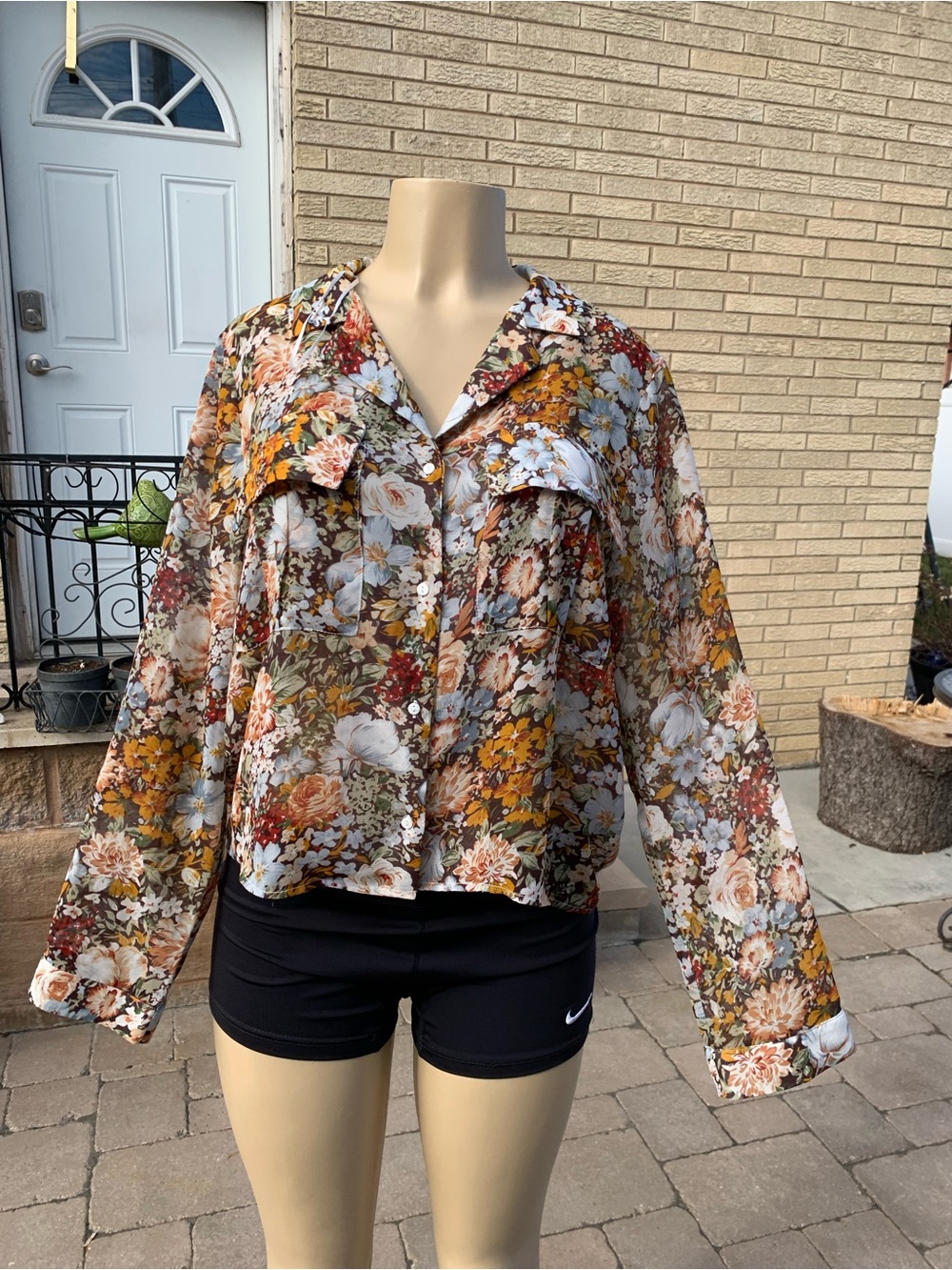 T Thari Sheer Floral Button-Front Blouse in Mustard & Rust size L